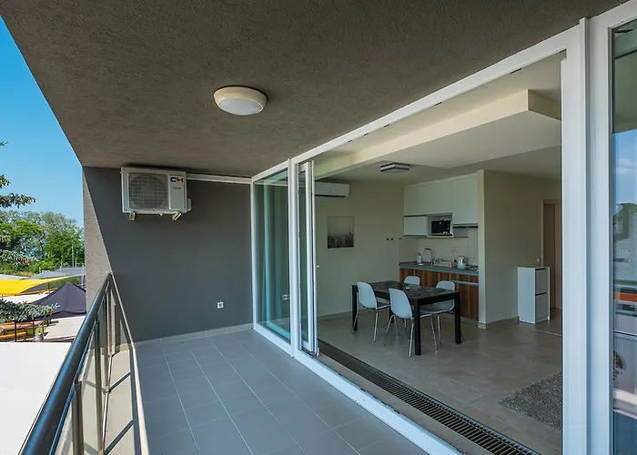 Hedon Brewery - 200 Meter To The